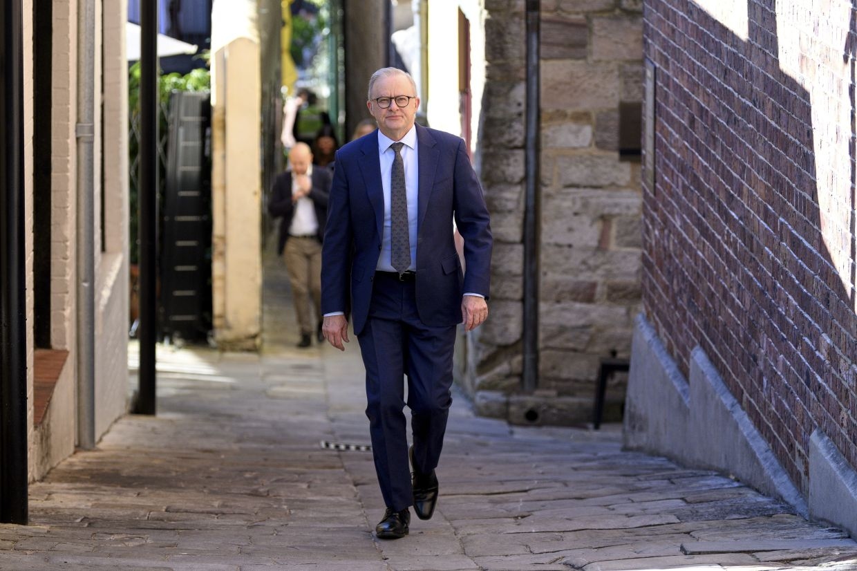 Australia PM eyeing trade on China trip despite regional angst