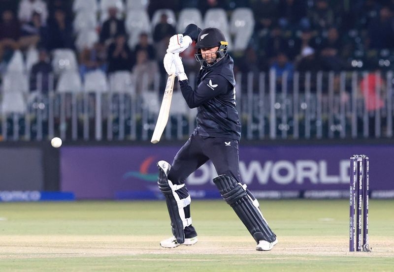 Cricket-Conway replaces injured Allen in NZ squad for T20 tri-series