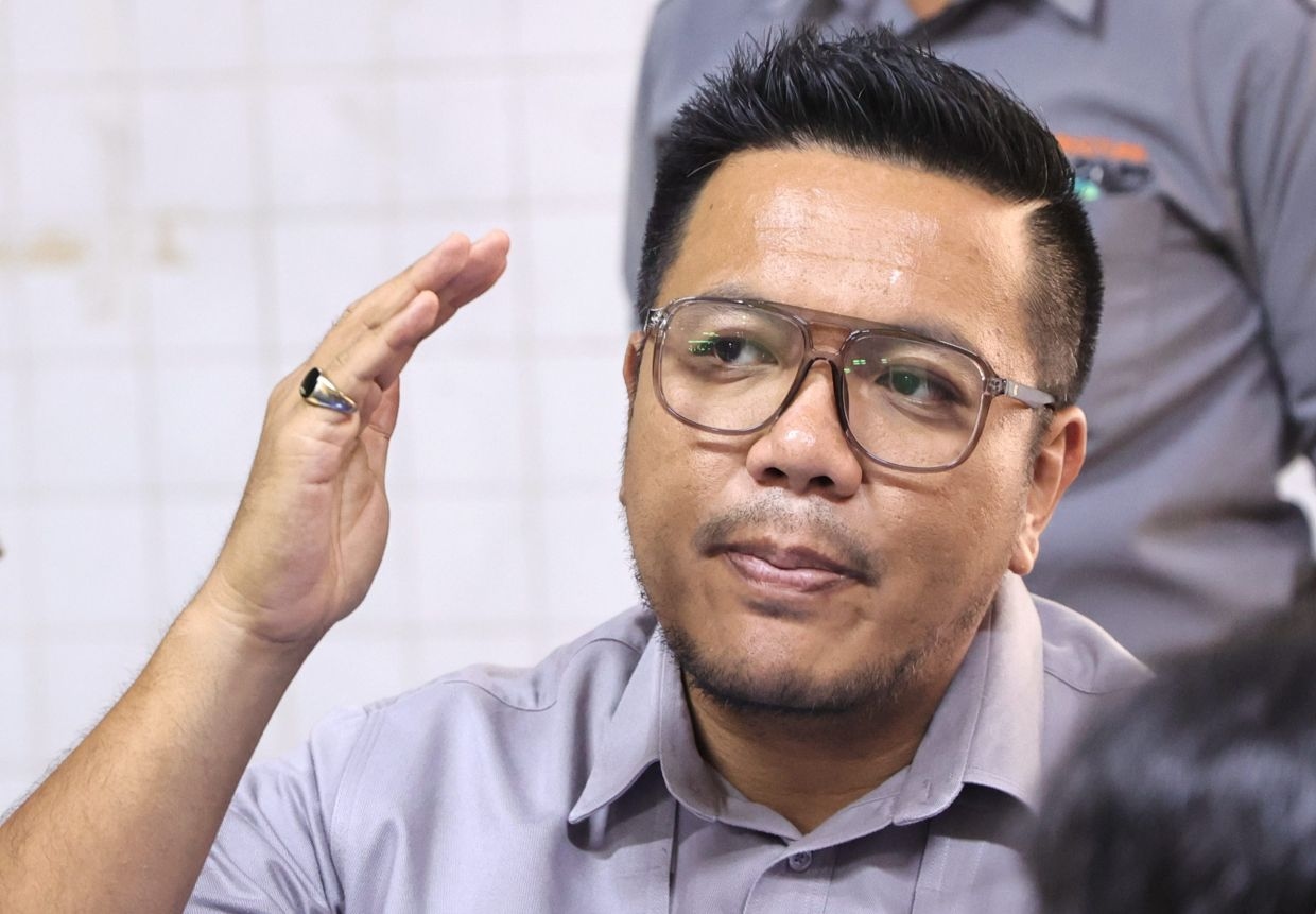 Come clean over parking deal, S'gor govt told