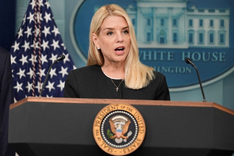 Trump, White House race to stem Epstein conspiracy fallout