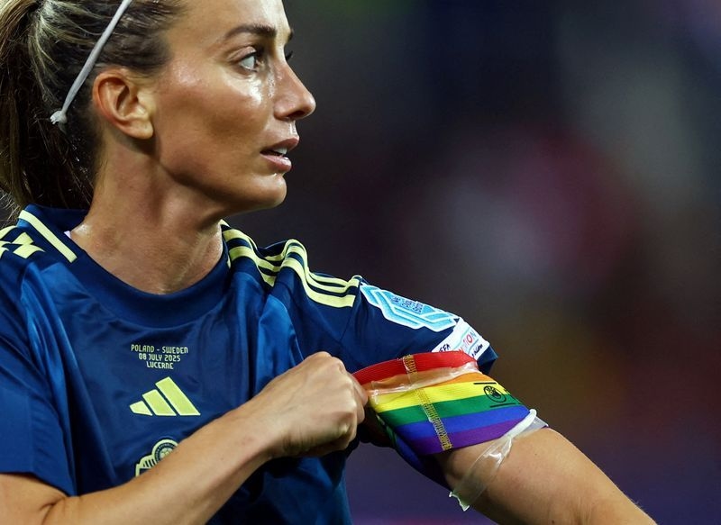 Soccer-Sweden do not fear facing holders England in Euro quarter-finals, says Asllani