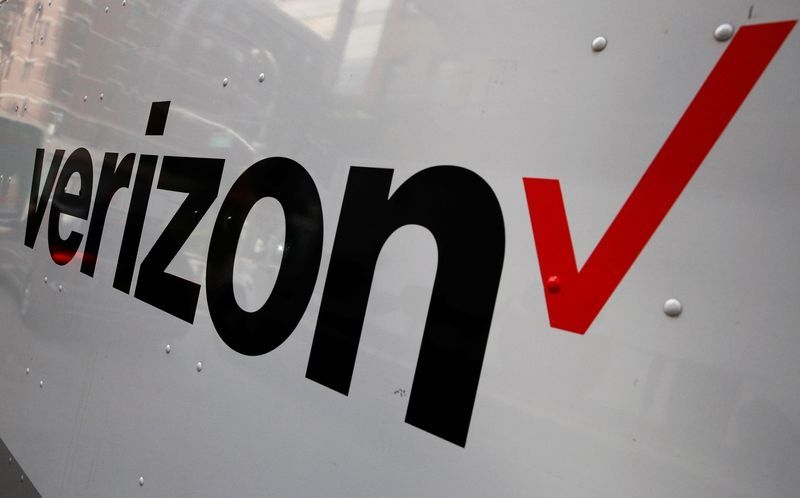 US FAA not considering replacing L3Harris, Verizon contracts with Musk's Starlink