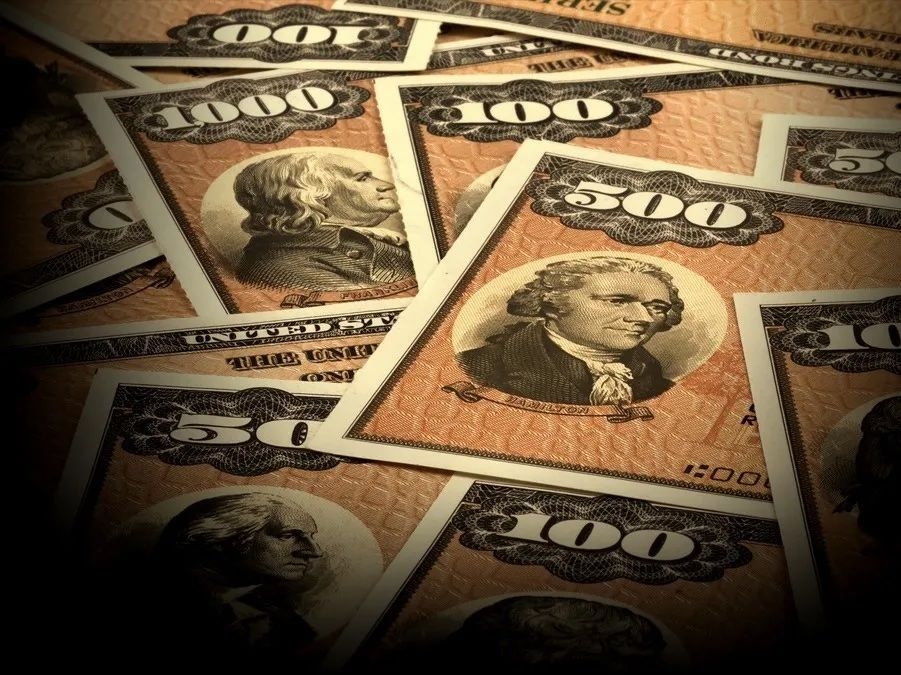 Bond bears return as long-term yields surge past 5%