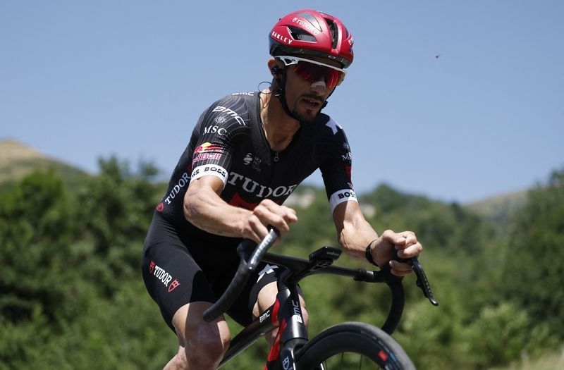 Cycling-Crash and confusion as Alaphilippe celebrates