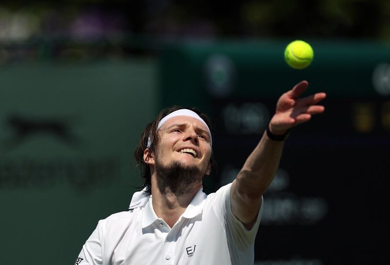 Tennis-Bublik wins first claycourt title in Gstaad