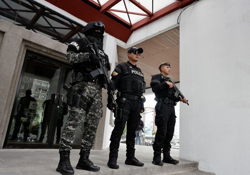 Ecuador gang leader 'Fito' taken from prison ahead of extradition