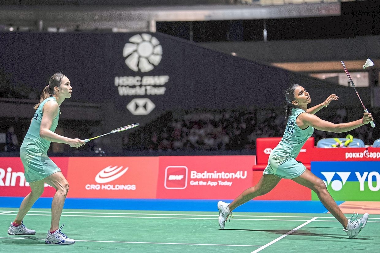 Pearly-Thinaah need to find a formula quickly to unsettle China's world No. 1 pair