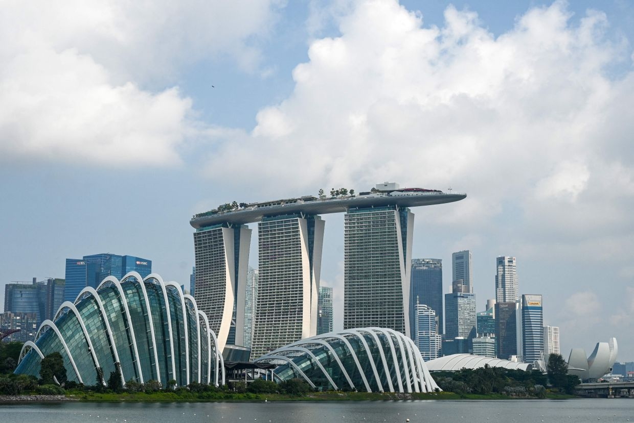 Singapore military helps battle cyberattack:, says minister