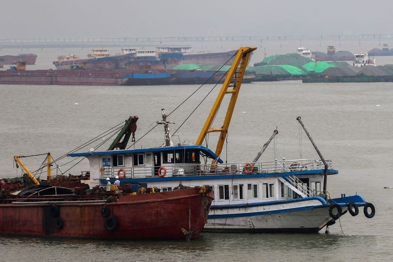 "It took only a few seconds": survivors recount how a sudden storm drowned dozens in Vietnam