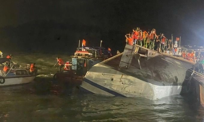 Boy's body recovered by rescuers, death toll in Vietnam's Ha Long boat tragedy hits 36