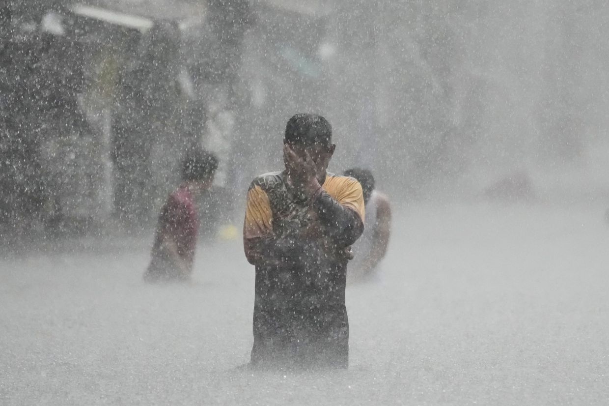 Typhoon Wipha: Philippine govt suspends work and school classes in Metro Manila and other provinces