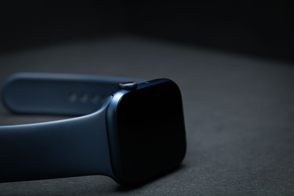 The wreckage of a Montana plane crash is found using a victim's smart watch location