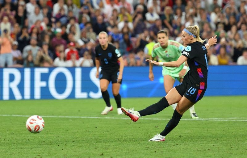 Soccer-England's Kelly grateful for moments like Tuesday after rocky club season