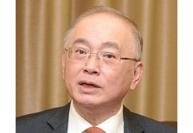 Let people decide if they want the RM100 aid, says Dr Wee