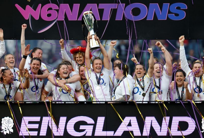 Rugby-England women bank on experience for home World Cup bid