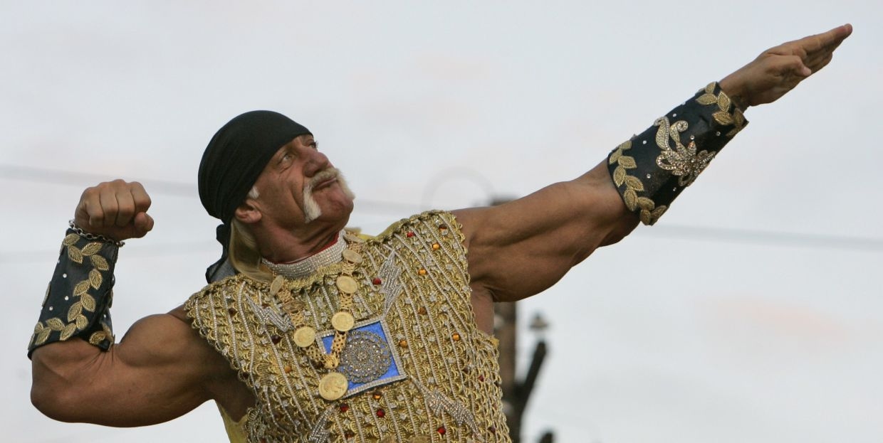 Pro wrestling legend Hulk Hogan dies at 71