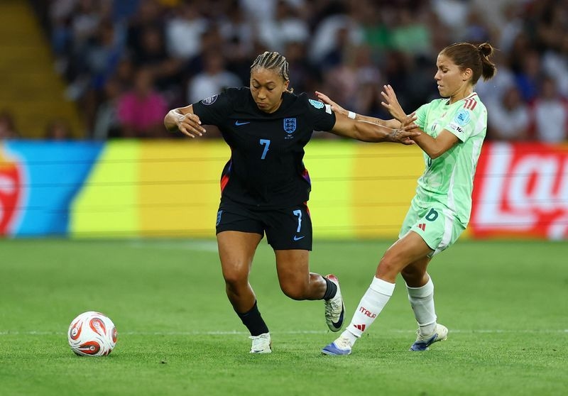 Soccer-Creative talents ready to raise the stakes in Women's Euro final