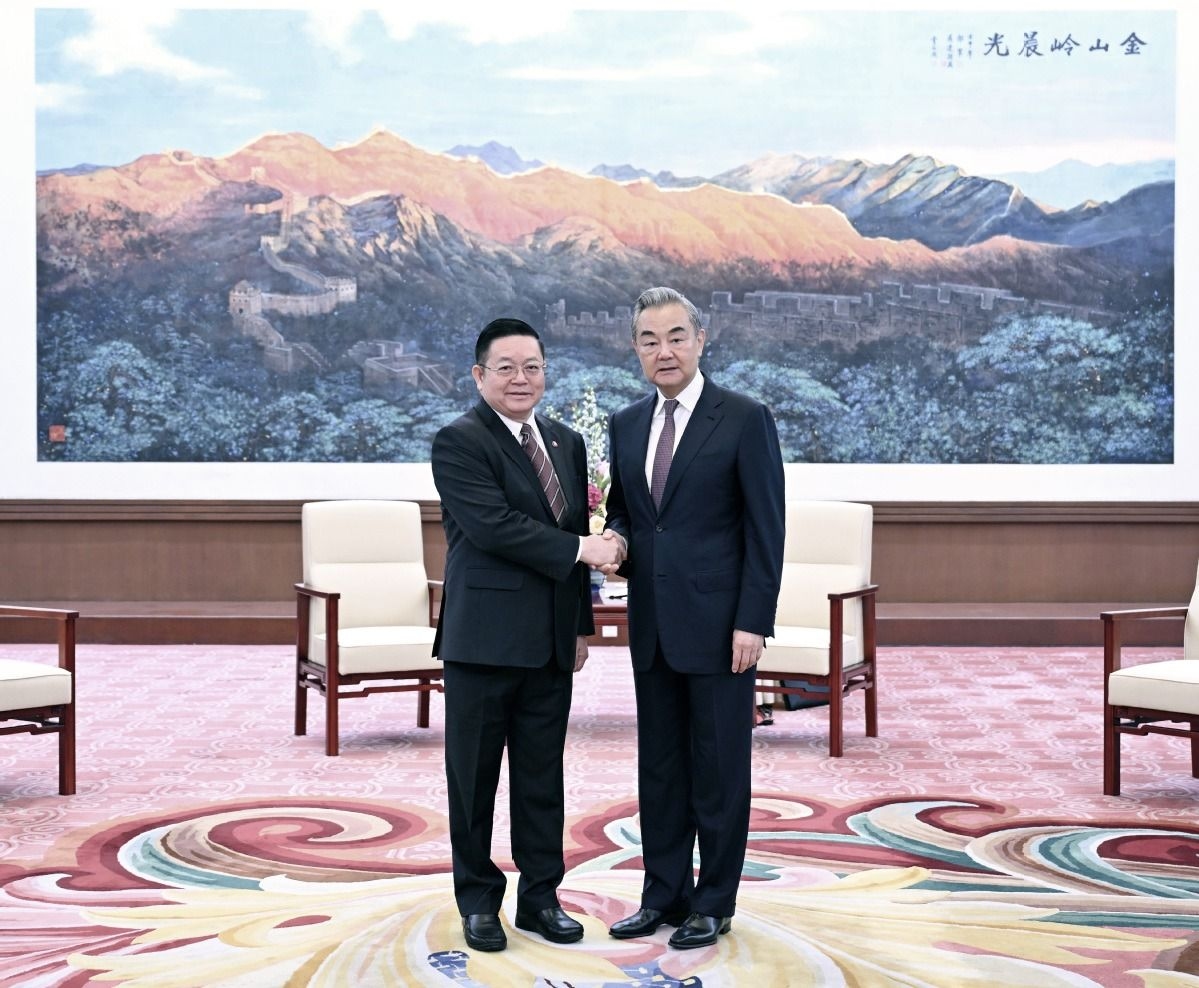 China calls for calm over border clash
