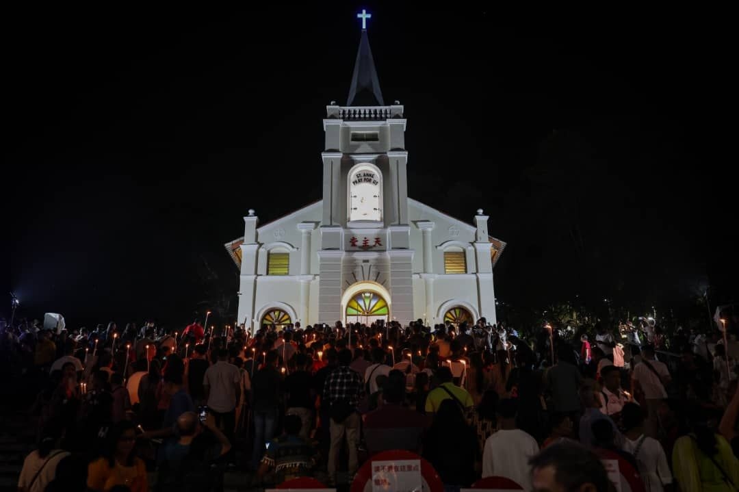 More than 25,000 devotees throng St Anne's Church in Penang for annual event