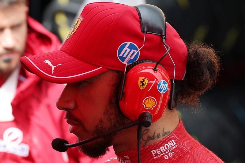 Motor racing-Hamilton and Verstappen question race delay as others back FIA