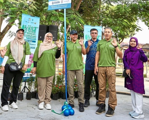Putrajaya residents step up fight against dengue