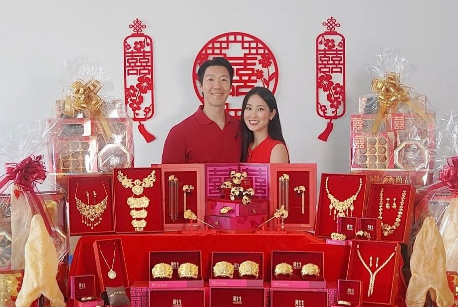 Ex-TVB star Linna Huynh holds betrothal ceremony, with gold & expensive seafood