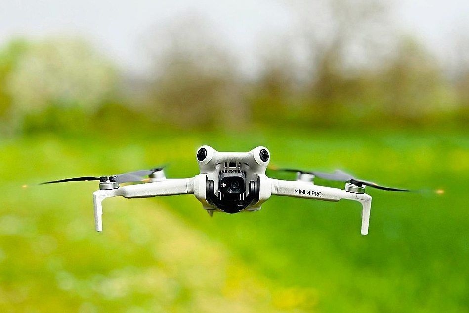 Thieves use drones to spy on tourists on Thai 'White Lotus' island