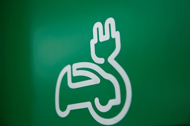 Thailand adjusts EV policy to ease production requirements, target exports