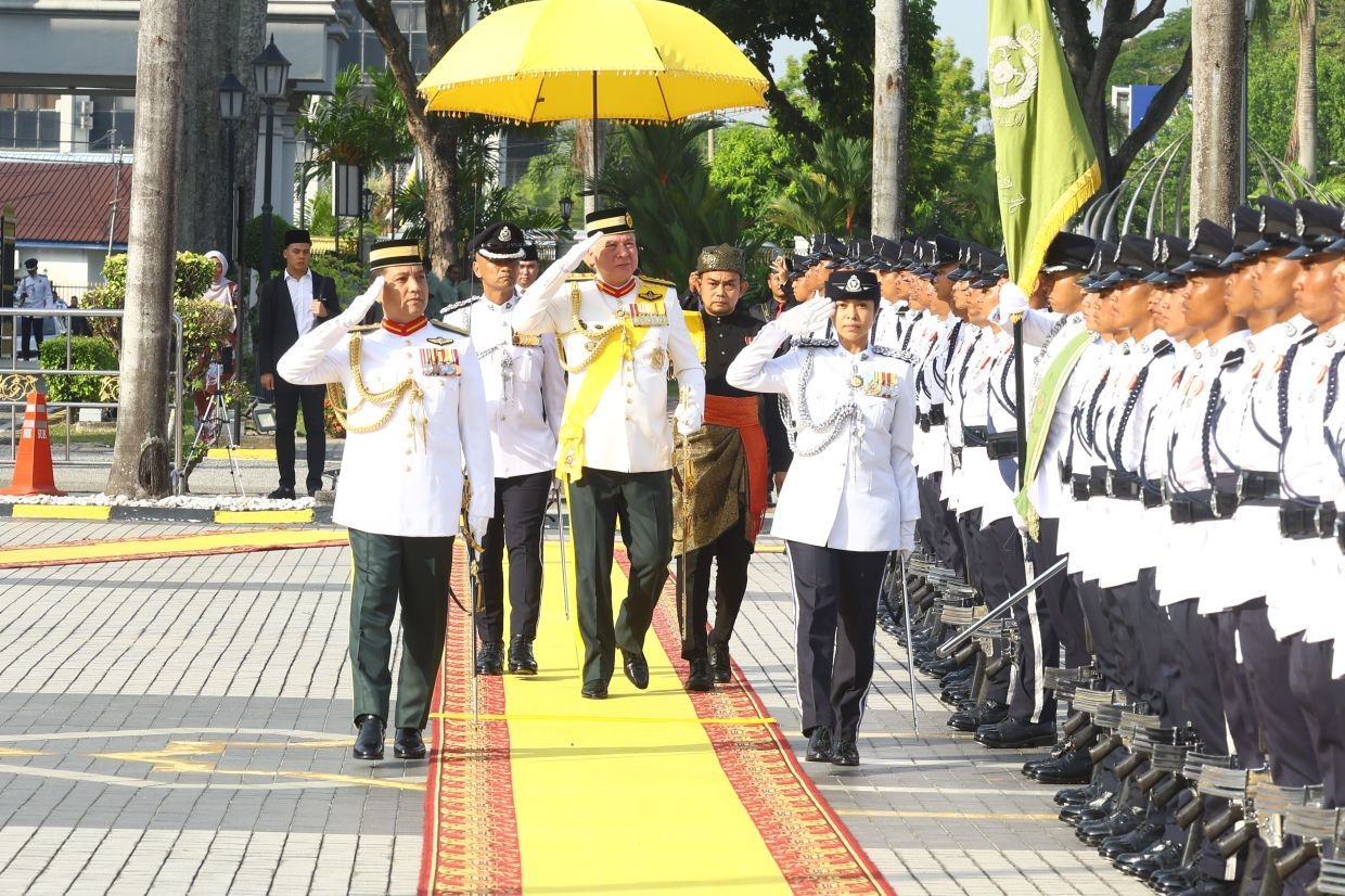 Perak Sultan attends state Warriors' Day celebration