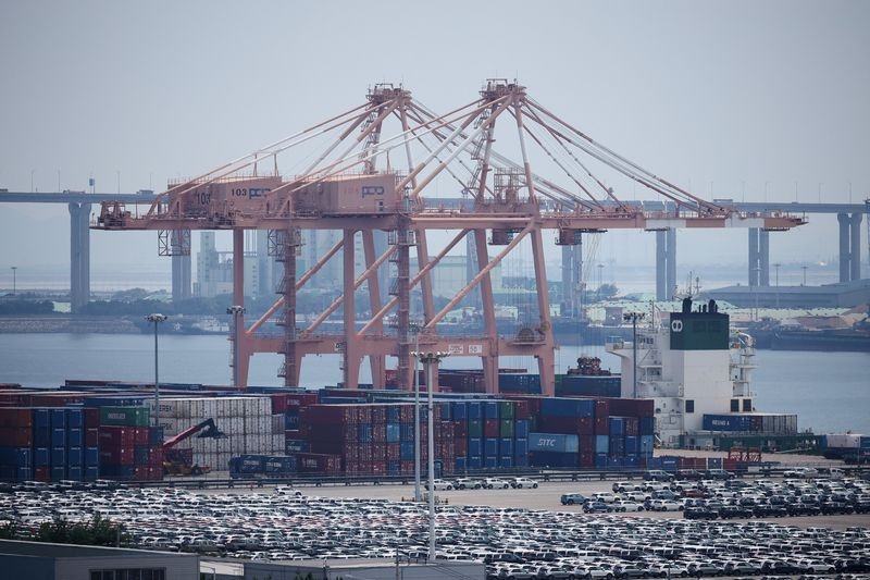 South Korea says it has no written pact on US trade deal