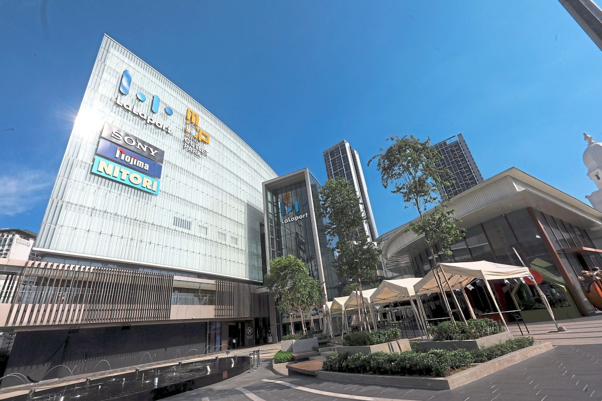 LaLaport BBCC adds Japanese retail flavour