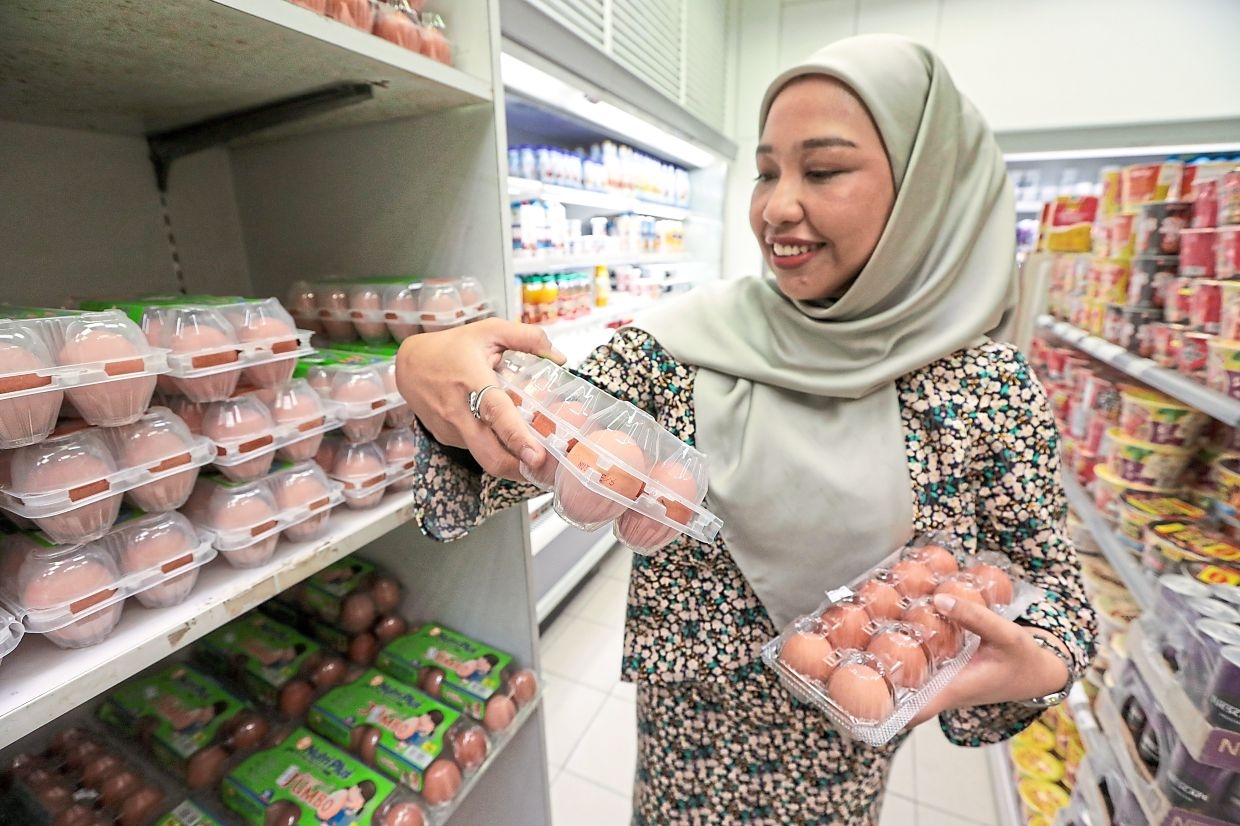 Consumers unfazed by new egg prices amid subsidy restructuring