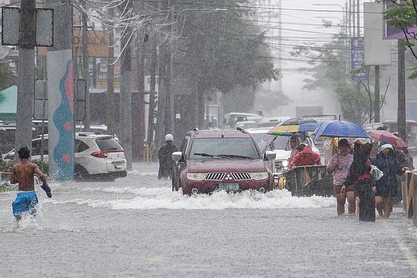 Philippines on alert for leptospirosis cases surge after days of floods