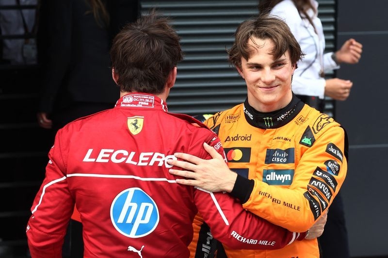 Motor racing-Piastri confident he can win after 'bizarre' Hungarian qualifying