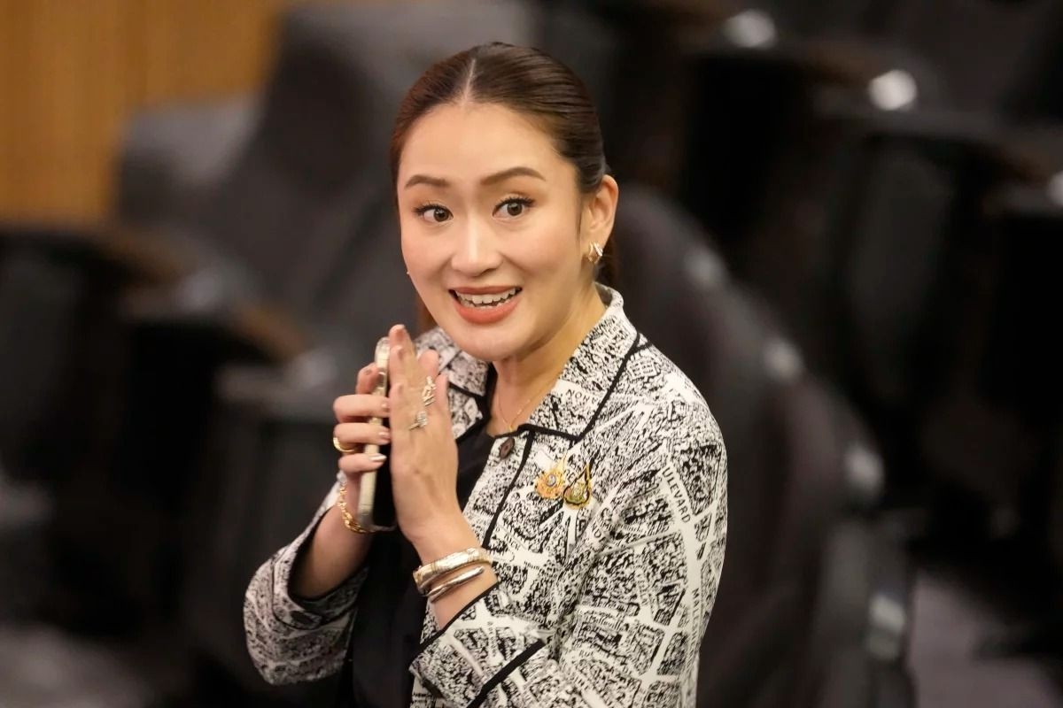 Suspended Thai PM Paetongtarn hopes for fair court ruling in ethics case
