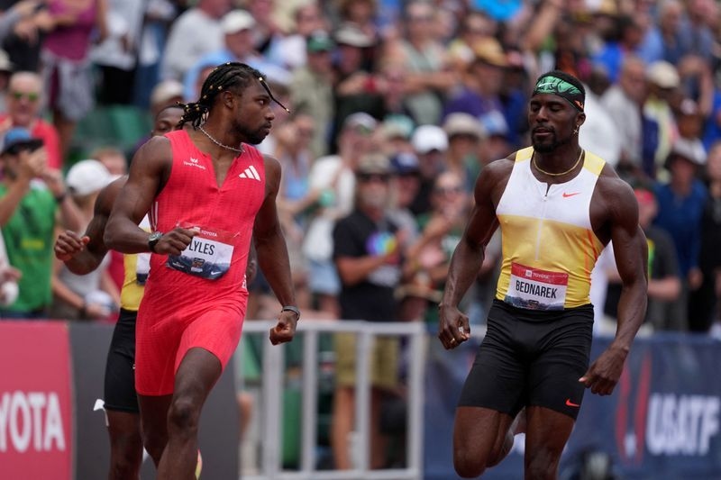 Athletics-Bednarek labels Lyles 'unsportsmanlike' after post-200m scuffle