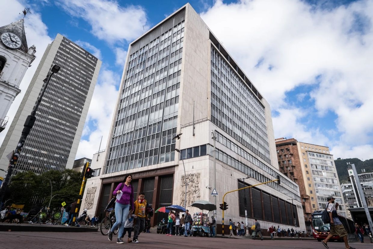 Colombia launches tender offer to repurchase global bonds