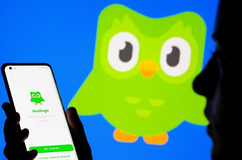 Duolingo raises 2025 revenue forecast as AI tools boost user engagement
