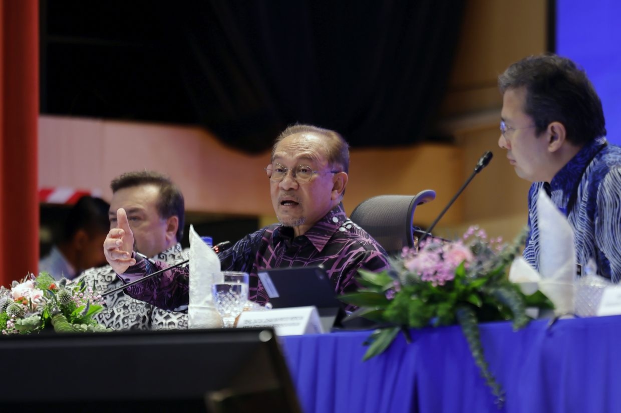 Semiconductor industry unlikely to be severely affected by revised tariffs, says Anwar