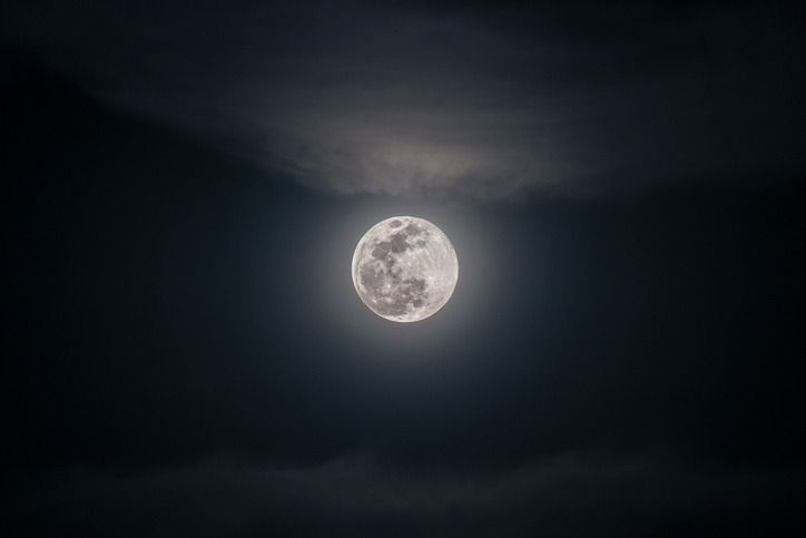 China tests spacecraft it hopes will put first Chinese on the moon