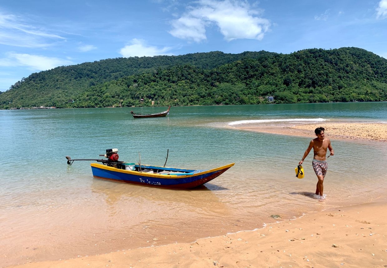 Border clashes cause Thailand to lose 3 billion baht in tourism revenue each month
