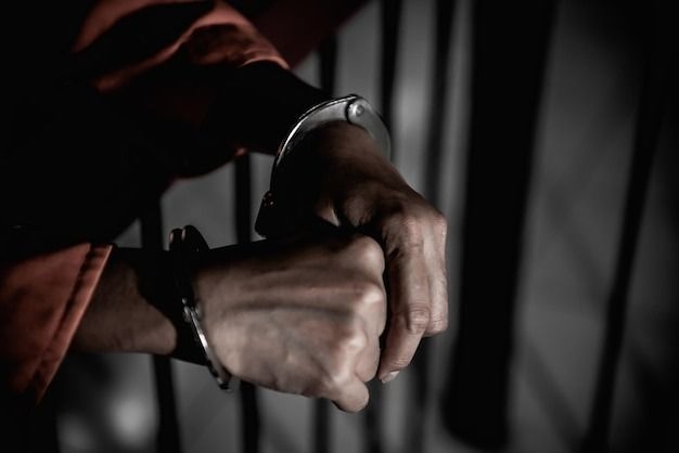 Indian police arrest fake police running 'crime bureau'