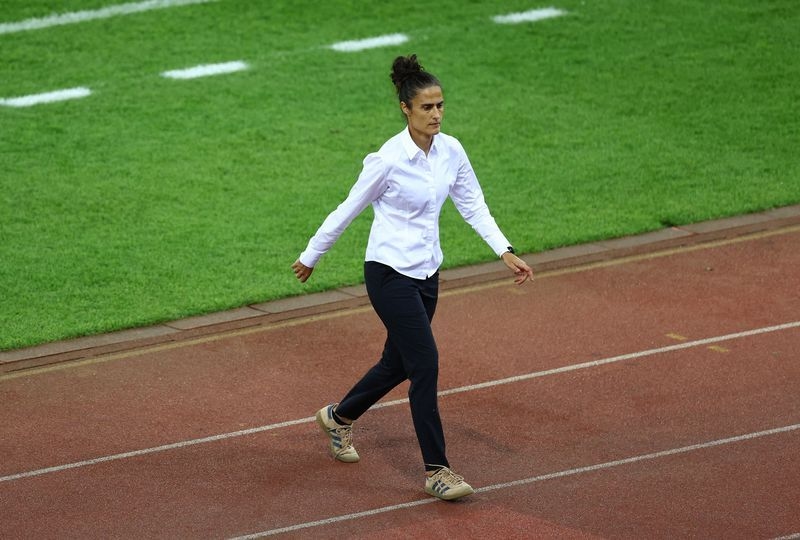 Soccer-Spain part ways with women's coach Tome after Euro 2025 final loss