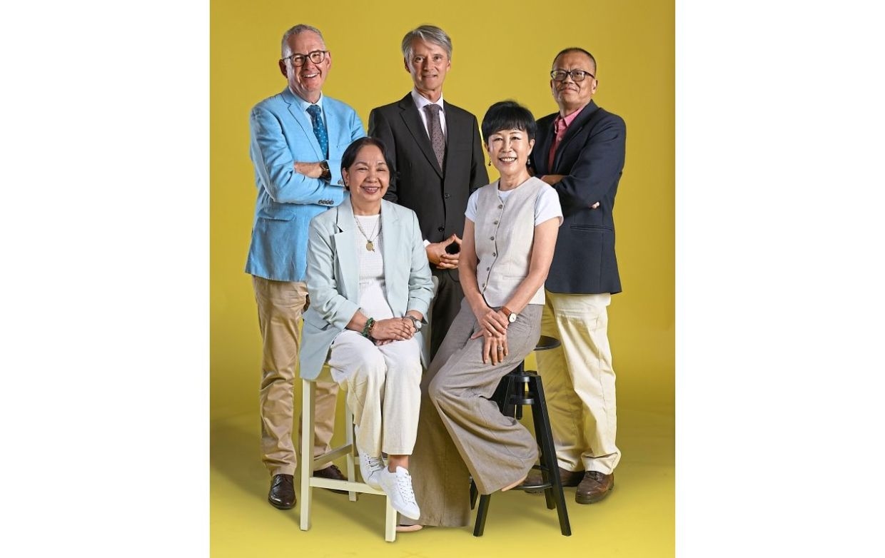 OUM CELEBRATES 25 YEARS WITH GLOBAL THOUGHT LEADERS