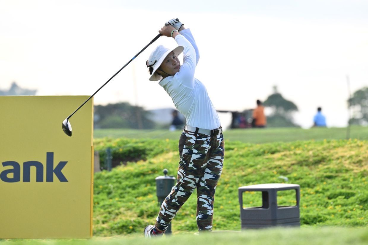 Thai teen Kritchanya aces her way to a five-shot lead at Maybank Championship Asean Qualifier; Malaysian Zulaikah in second place