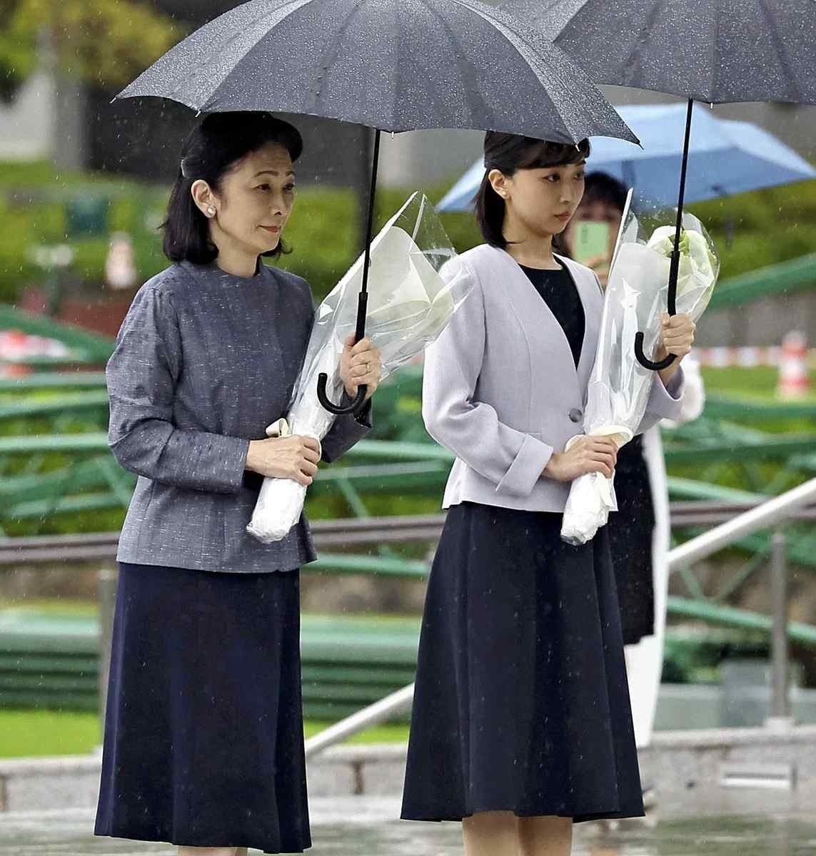 Japan's Crown Princess Kiko, Princess Kako visit atomic bomb monument