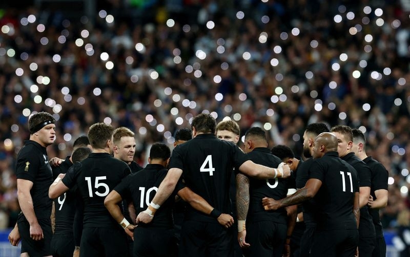 Rugby-New Zealand hunt for true identity in Rugby Championship