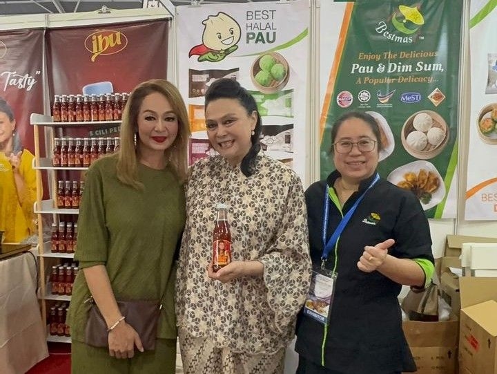'It's to ensure a safety net': Malaysian super diva Khadijah Ibrahim encourages musicians to move into business