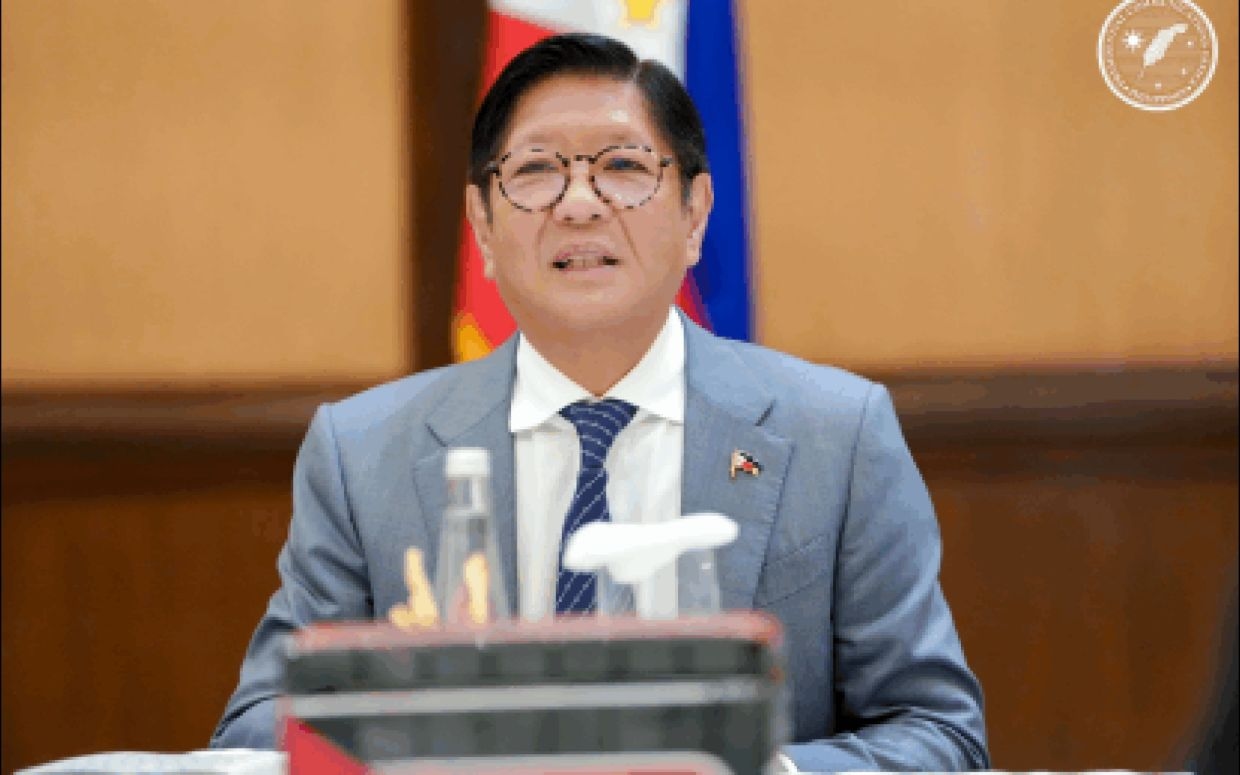 Marcos signs law boosting judiciary's fiscal autonomy