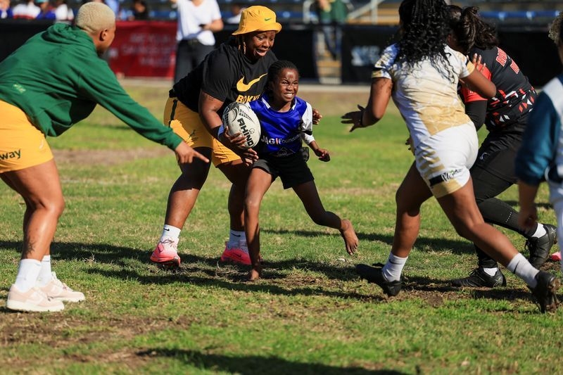 Rugby-S.Africa taking it one game at a time ahead of Women's Rugby World Cup